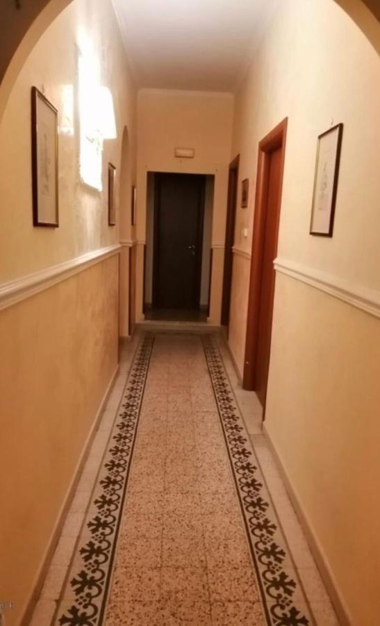 Cavour Suites روما المظهر الخارجي الصورة